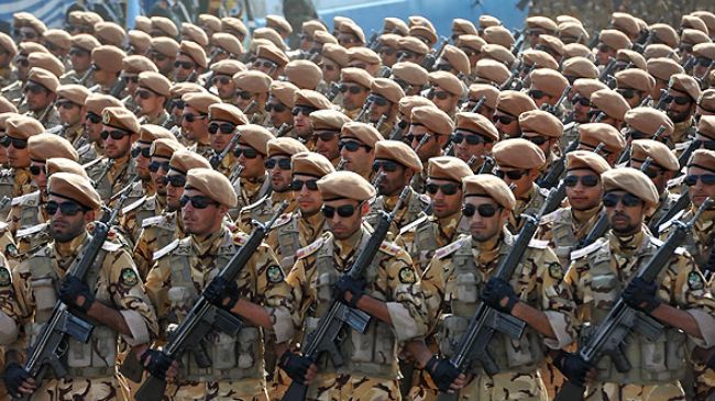 دیسیپلین نظامی: نفی آزادی در پوشش نظم