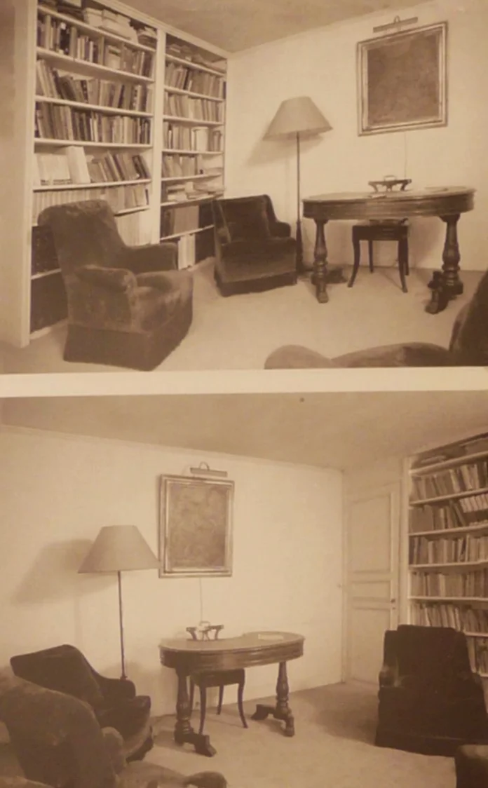 کتابخانه، که گاهی به عنوان اتاق انتظار دوم از آن استفاده میشد.