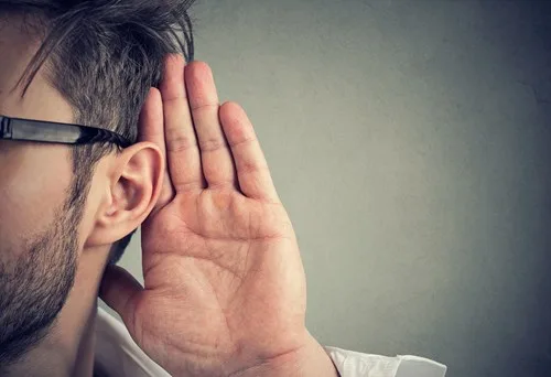 معرفی کتاب گوش دادن فعال