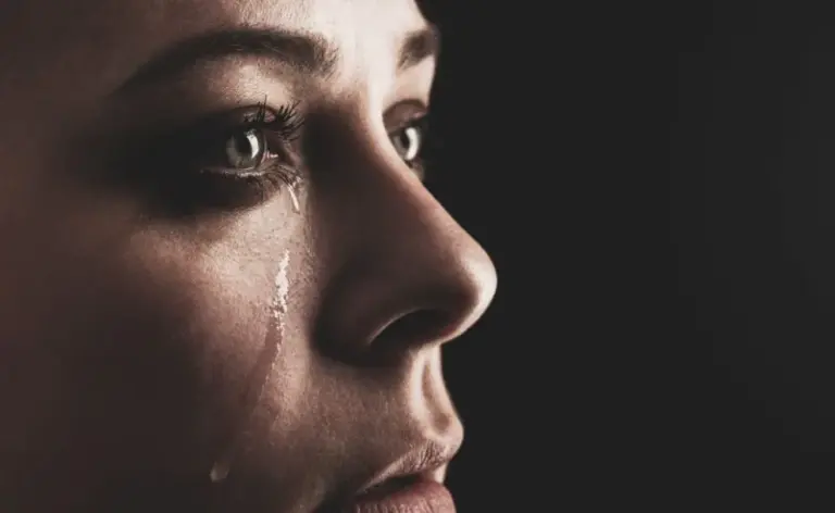 فرآیند سوگ و کمک به شخص سوگوار
