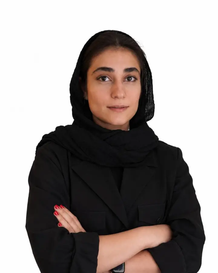 مهشید براتزاده، رواندرمانگر تحلیلی