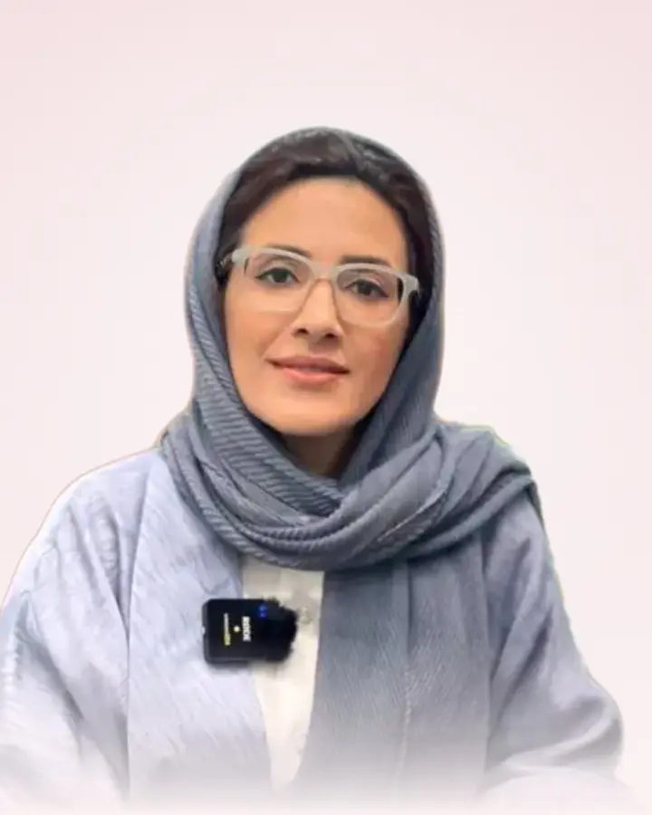 دکتر مهدیه عطریفرد، روانشناس، درمانگر شناختیرفتاری و طرحوارهدرمانگر